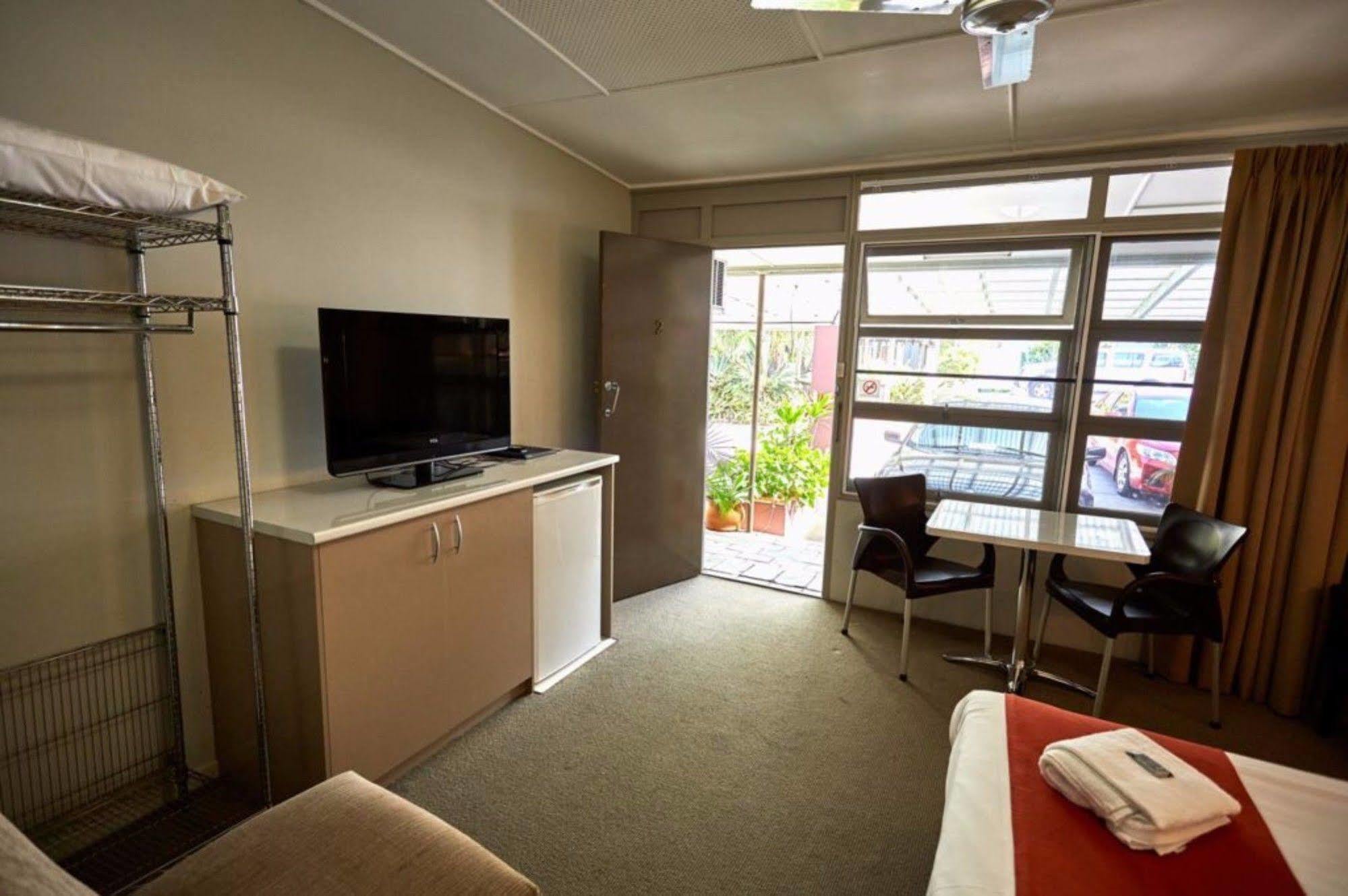 Sunshine Coast Anchorage Motor Inn מראה חיצוני תמונה